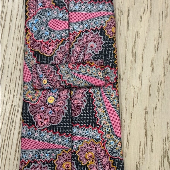 Zegna Paisley Tie in Pink and Grey - Picture 4 of 7